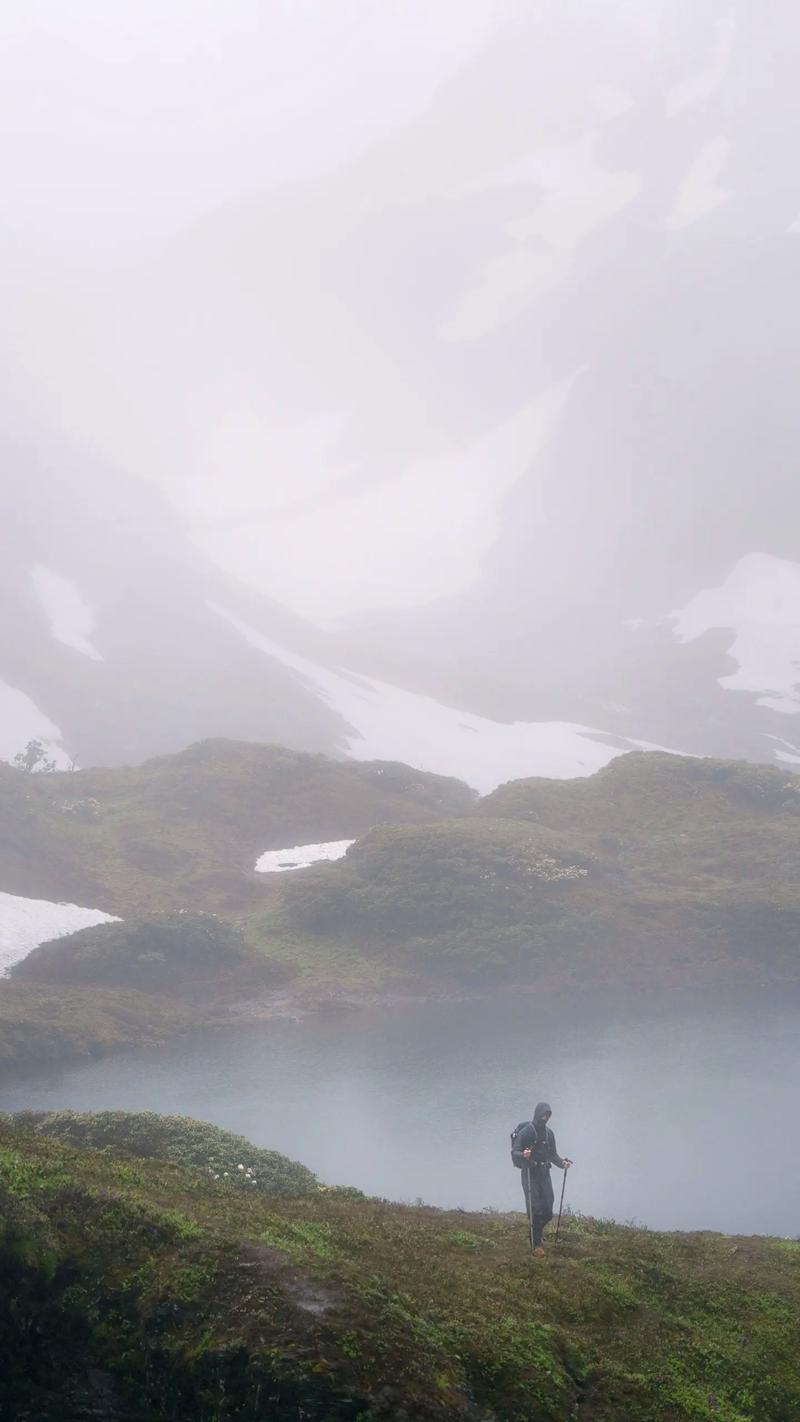 两座柔软的大山，给你极致睡眠体验