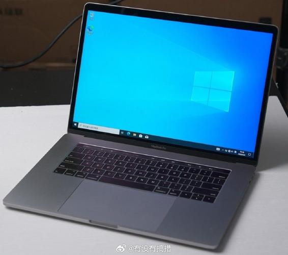 1819 岁 macbookpro 高清最新版，强劲能与轻薄便携的完美融合